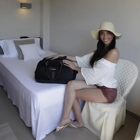 Crystal Hotell 3*