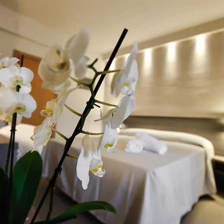 Crystal Otel 3*