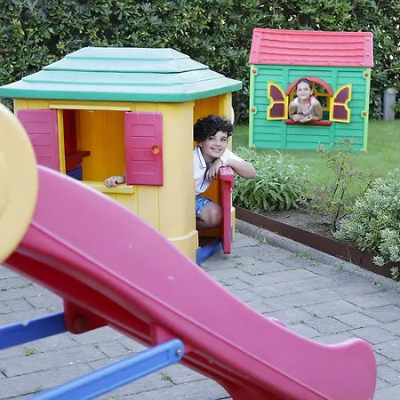 Crystal 3* Marina di Pietrasanta