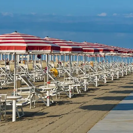 Crystal Ξενοδοχείο Marina di Pietrasanta