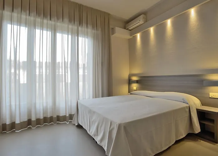 Crystal 3* Marina di Pietrasanta